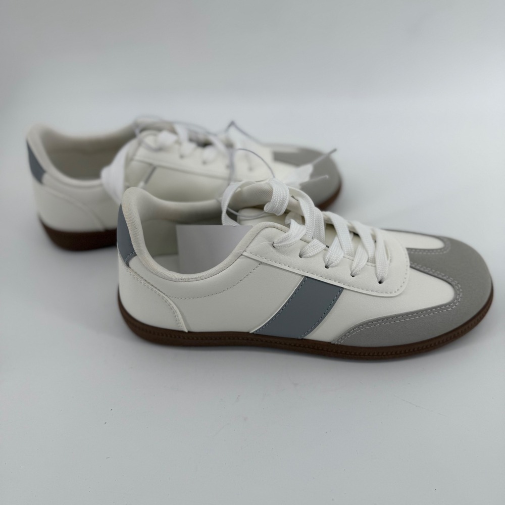 J Sport Cecily White Grey Retro Soccer Style Sneakers‎ S5CEY99 Womens 7.5
